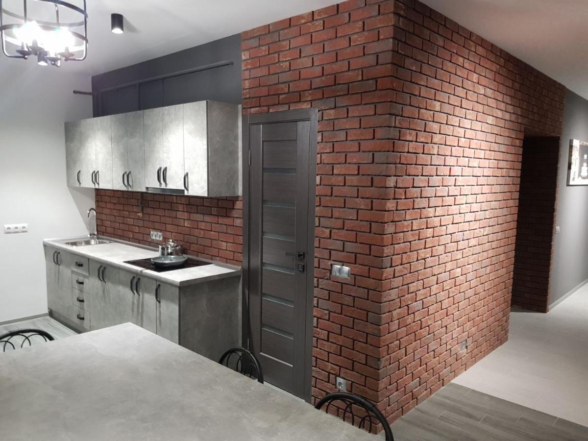 Uzhorod 3 Room Lovely House Экстерьер фото